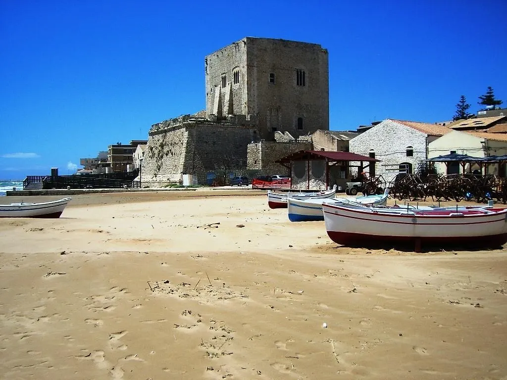 Guest House Via Crispi Pozzallo Italy